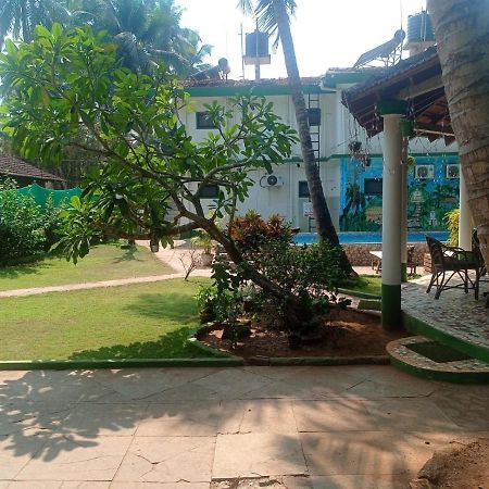 Heaven Goa Guesthouse Benaulim Exteriör bild
