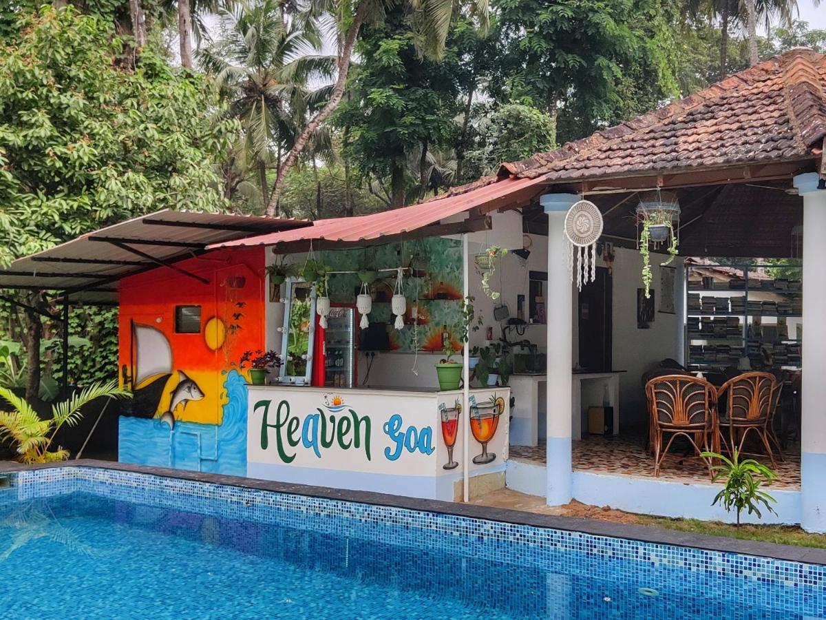 Heaven Goa Guesthouse Benaulim Exteriör bild