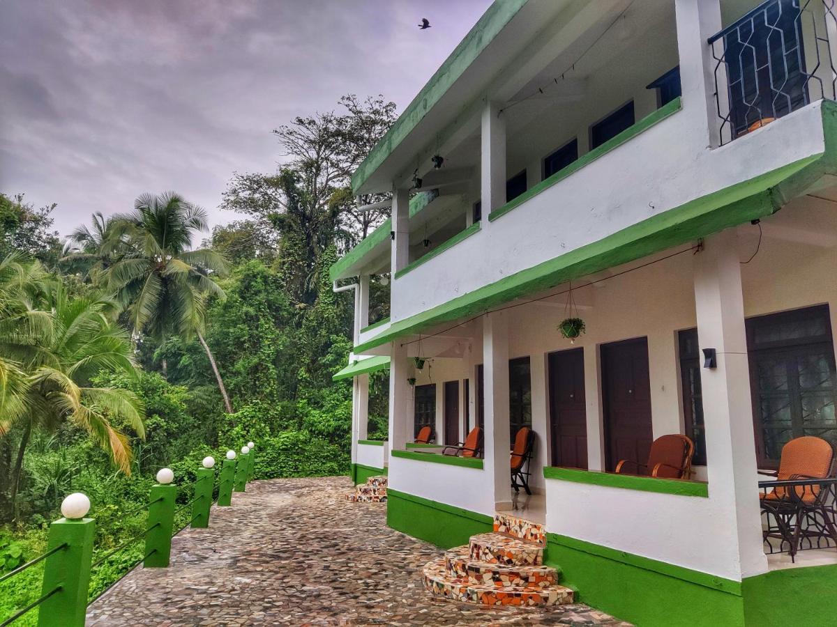 Heaven Goa Guesthouse Benaulim Exteriör bild